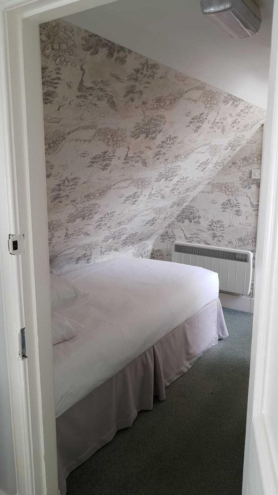 Kintail Hotel 3*
